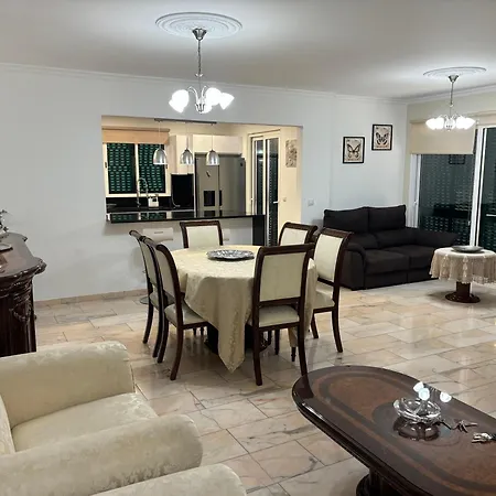 Apartment 4 Saints *