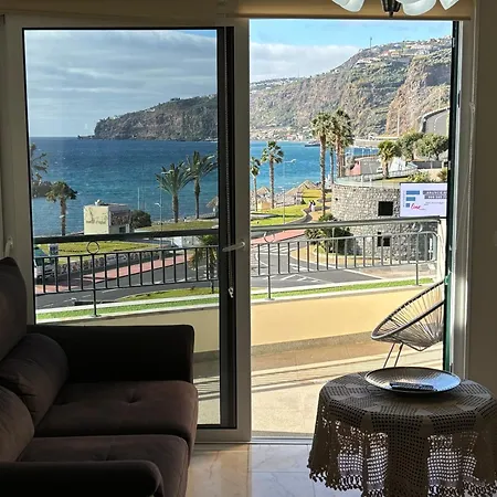 Апартаменты 4 Saints *