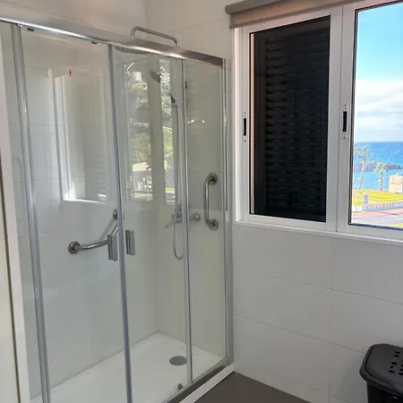 4 Saints Ribeira Brava