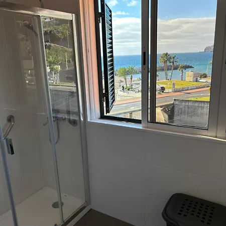 4 Saints Ribeira Brava